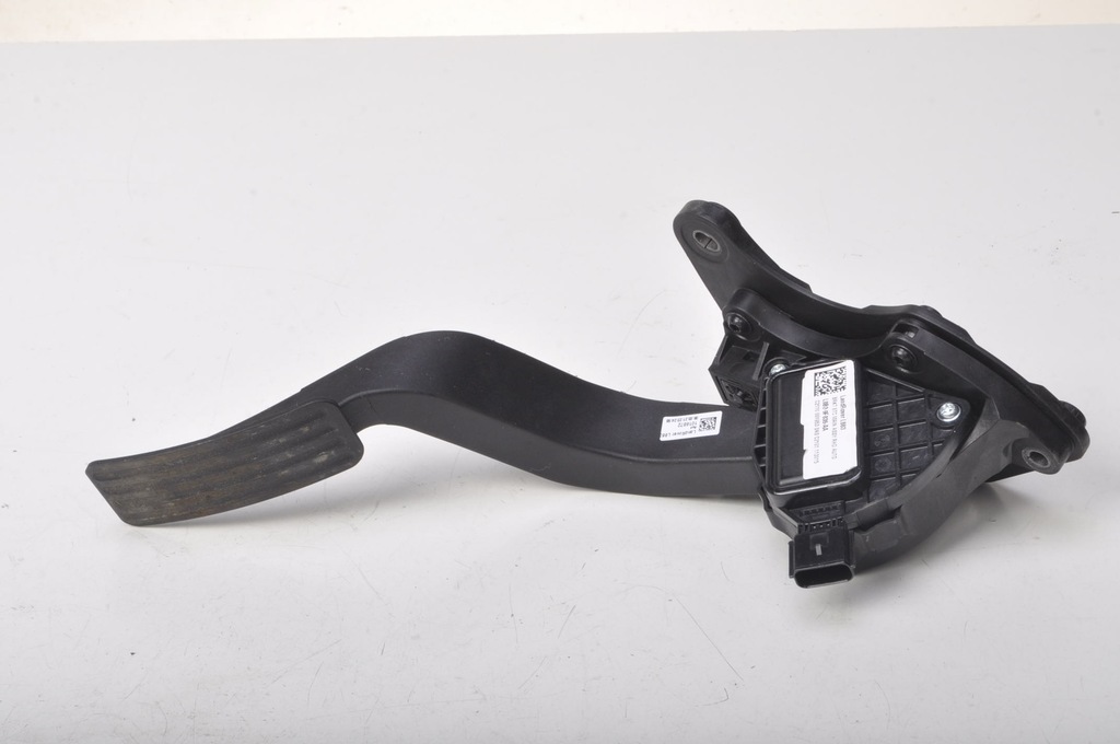 фото №1, Defender l663 3.0 d педаль газа потенциометр 21r