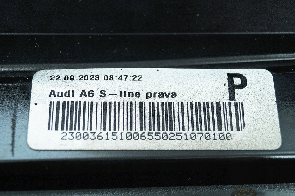 фото №7, Молдинг порог правая audi a6 c8 4k0 s-line
