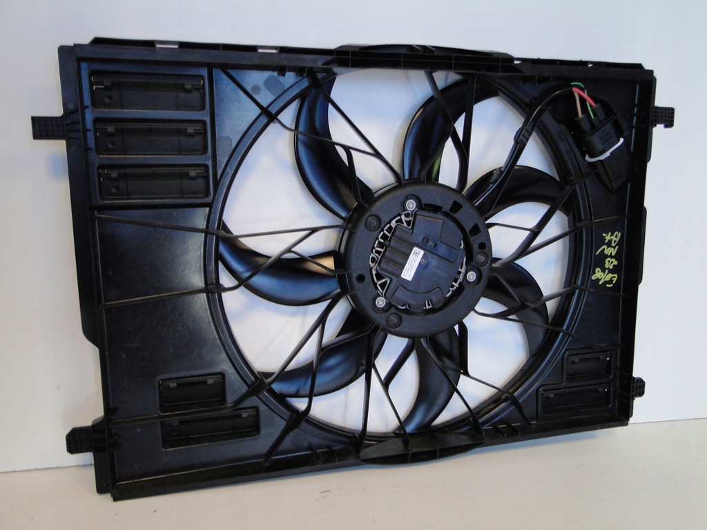 фото №4, Mercedes gla h247 247 вентилятор вентилятор радиатора