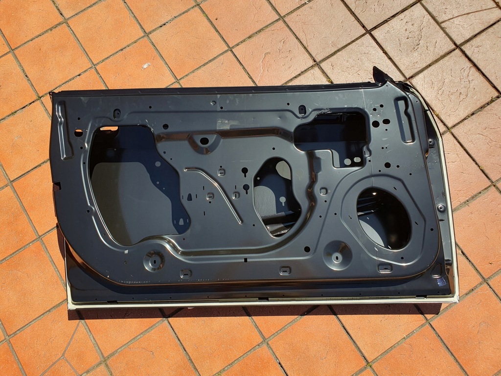 фото №7, Dodge challenger 2015- дверь левая