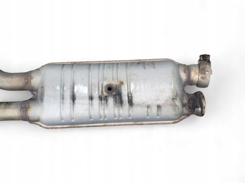 Гасник mercedes-benz cls c218 a2124910501 3.0l бензиновий 2014 Київ