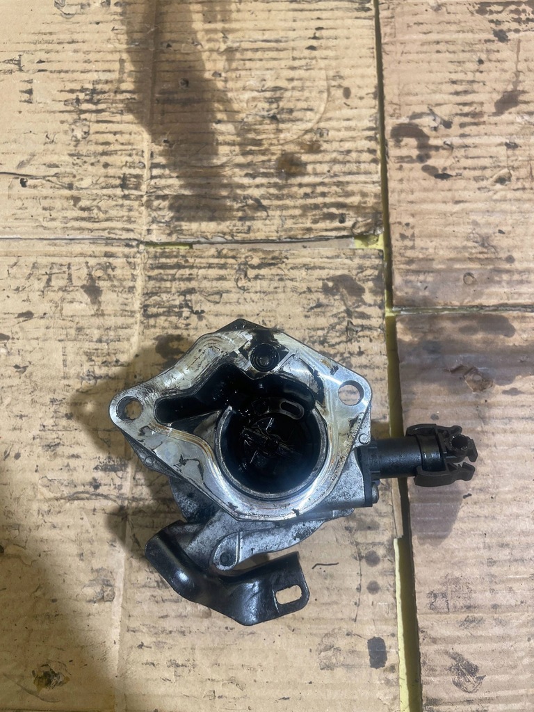 фото №6, Renault clio iii насос вакуум