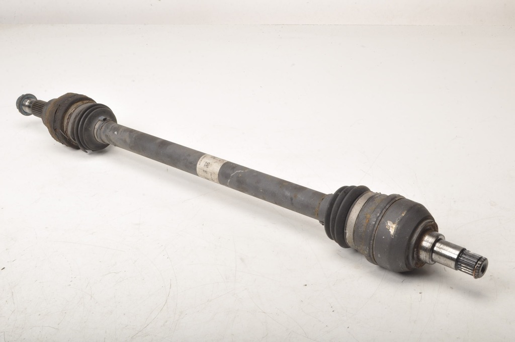 фото №1, Mercedes gla x156 w176 w117 2.0 приводной вал задняя задняя a2463500710