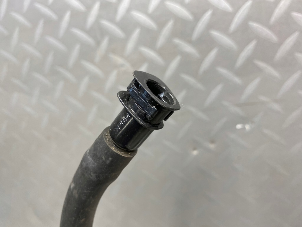 фото №5, Шланг wąż штекер розпилювача aston martin db9 4g43-13c100-ba