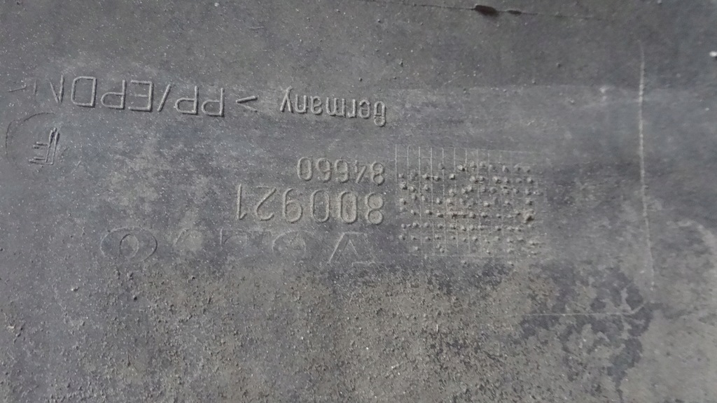 фото №15, Volvo i v40 бампер задня