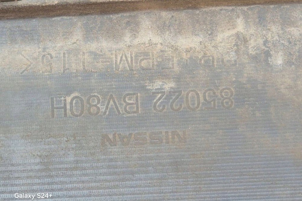 фото №10, Бампер задний nissan juke f15 85022bv80h 1.6l бензиновый 86kw 2015