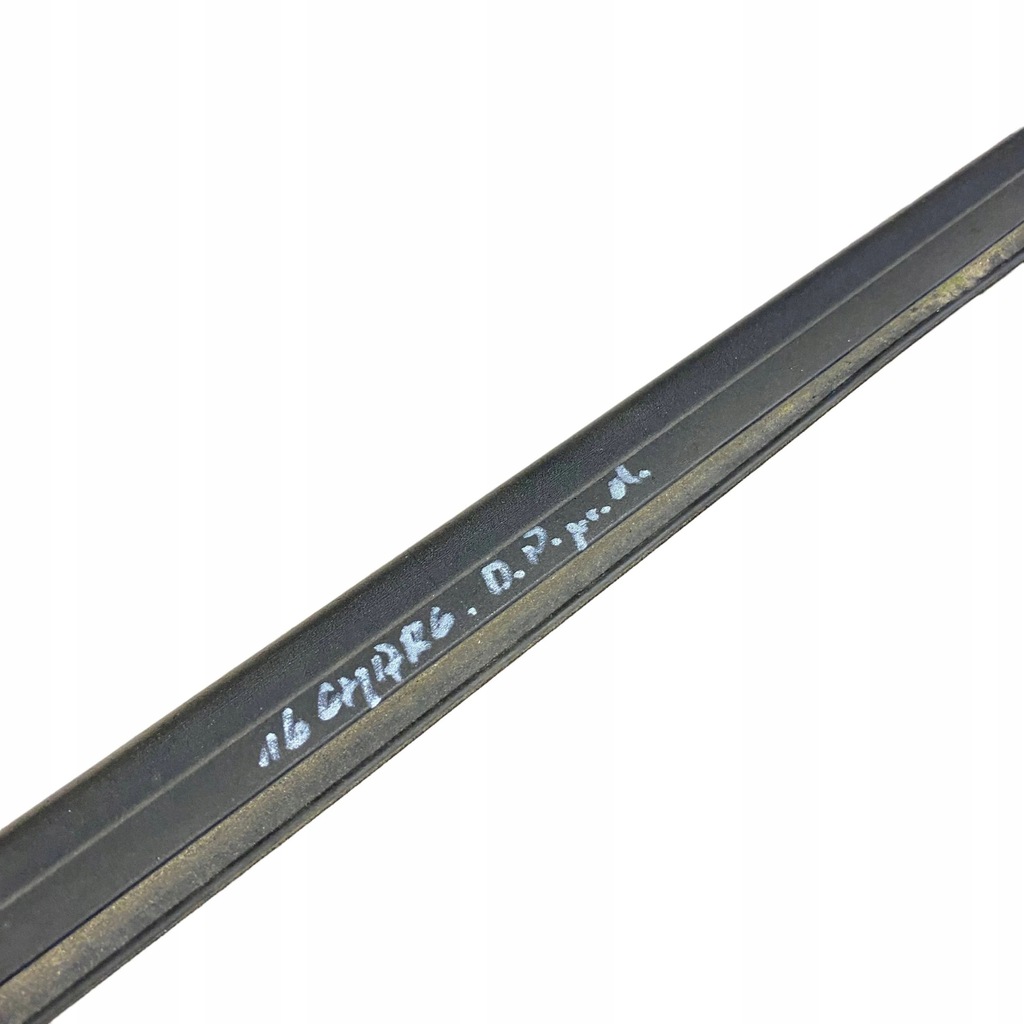 фото №5, Dodge charger 2016 правая сторона уплотнители окон