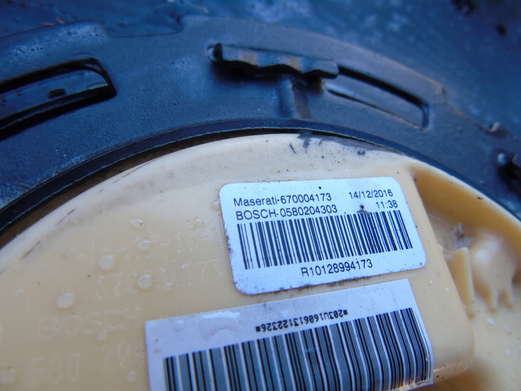 фото №7, Idealny kpl.zbiornik топлива maserati levante 30d 1