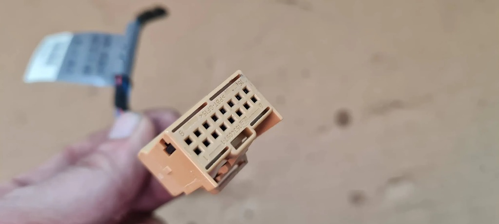 фото №6, A4 b8 a5 штекер колодка pdc задняя задняя 8e0972416a a6 c7 4g a7