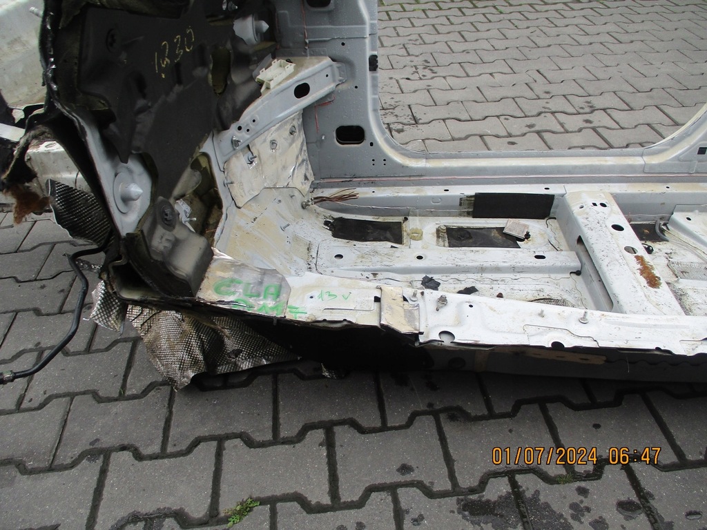 фото №7, Лонжерон чверть права передня mercedes cla 117