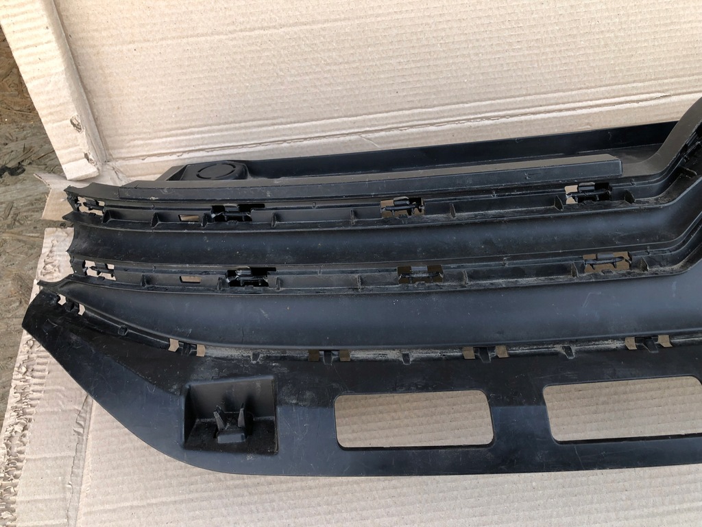 фото №4, Решітка радіатора решітка радіатора 9812063477 citroen c3 iii