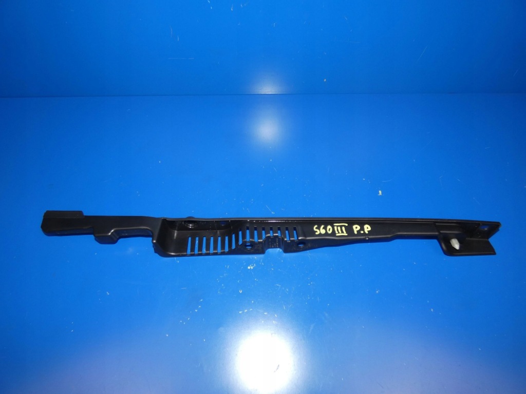 фото №1, Volvo s60 iii v60 ii защита крыла подкрылок правый перед правая