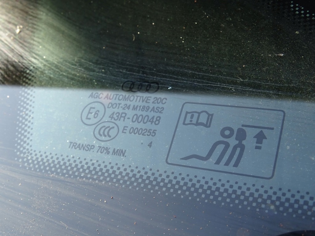 Купити Четвертина ліве ліва задні задня поріг крило стійку  audi a3 8v седан