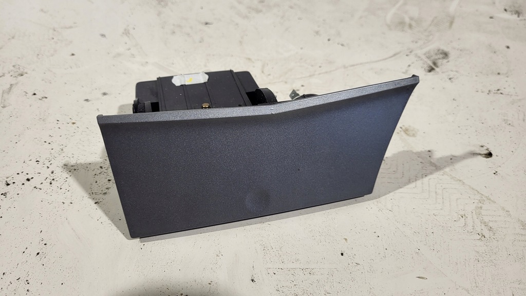 фото №1, Пепельница opel astra h europa