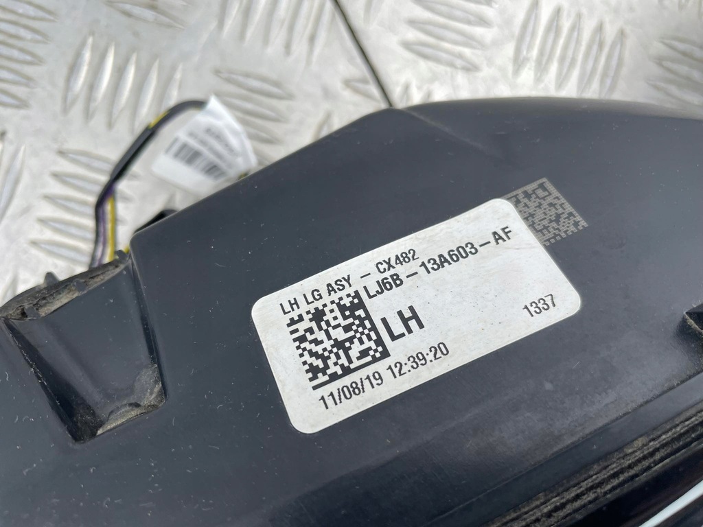 фото №7, Ford escape mk4 лампы задняя комплект правая 20- lj6b-13404-ag