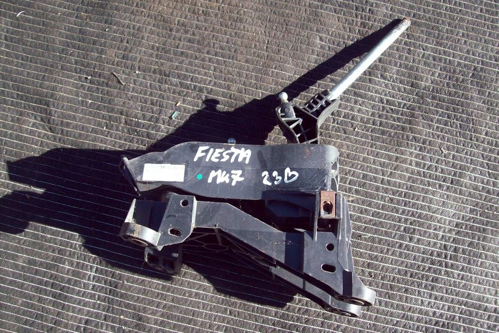 фото №1, Домкрат вибірник передач ford fiesta mk7