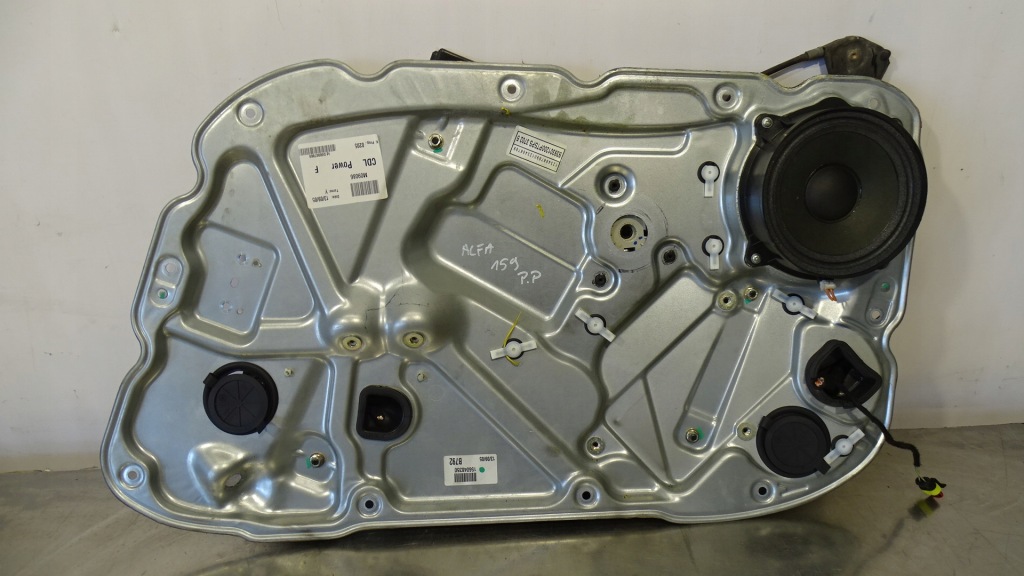 Купити Підйомник вікон правий перед alfa romeo 159 1.9jtd
