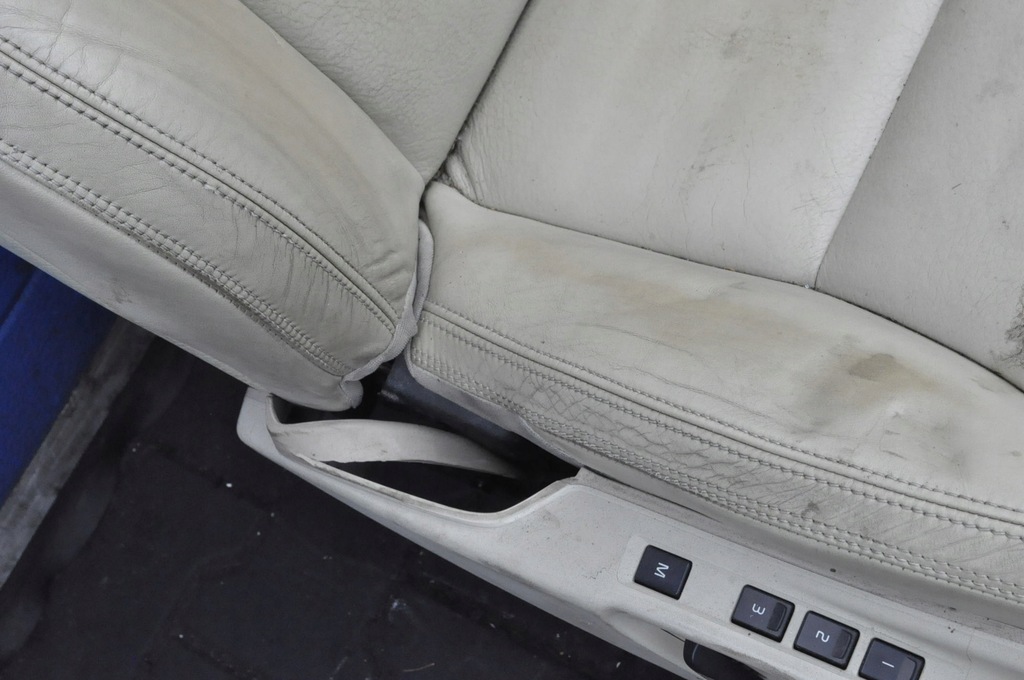 фото №5, Volvo xc60 i переходник салона сиденья заднее сиденье светлая кожа