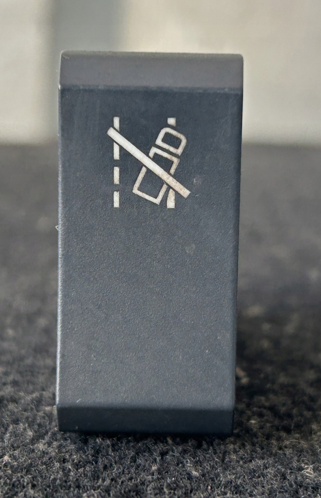 Купити Перемикач кнопка поперечина руху система попередження про вихід зі смуги руху daf xf 106 рестайлінг  2141403