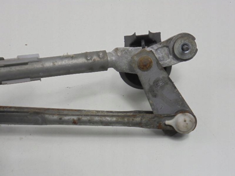 фото №7, Auris i моторчик механизм дворник перед