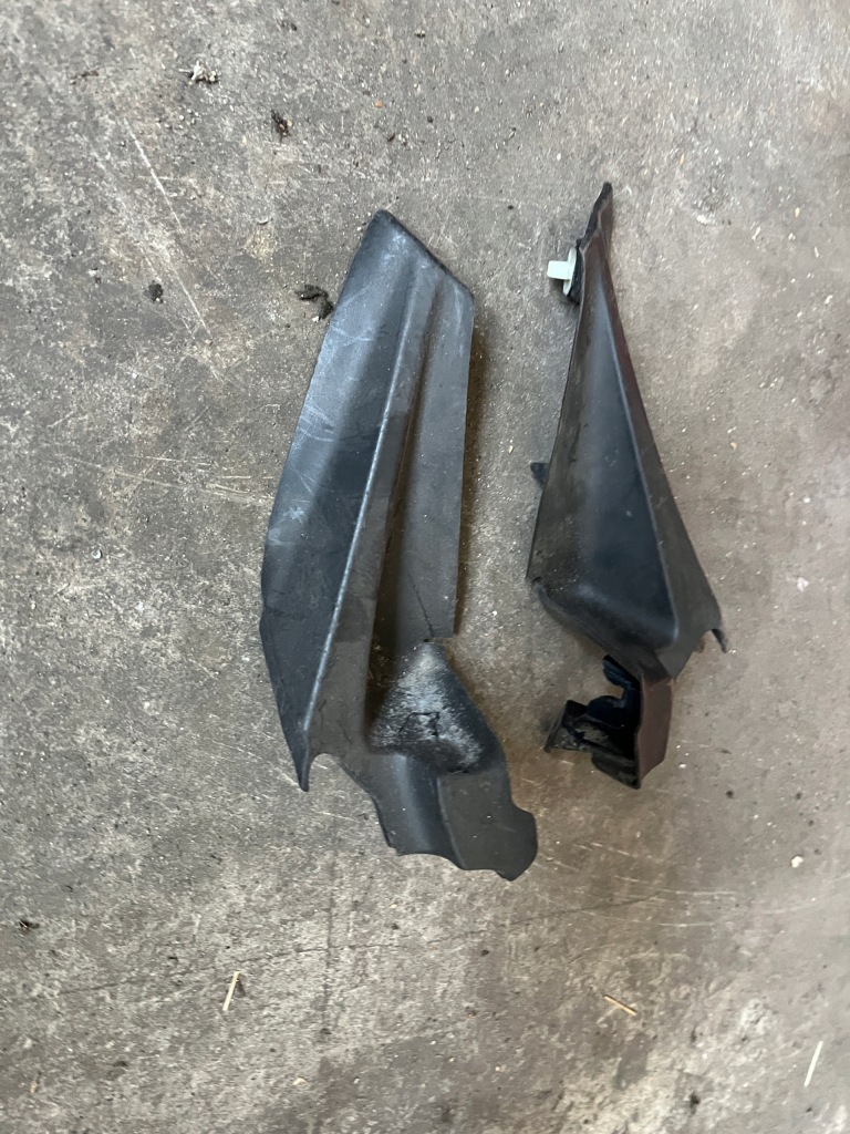 фото №1, Отделка жабо левая berlingo partner 09-15 оригинал