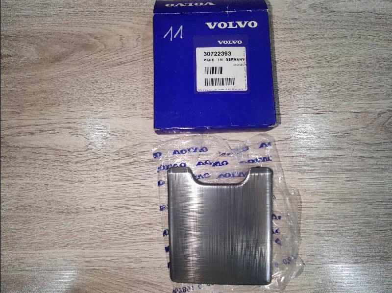 фото №1, Кронштейн салона корпус защита volvo xc90 xc-90 07-14 30722393