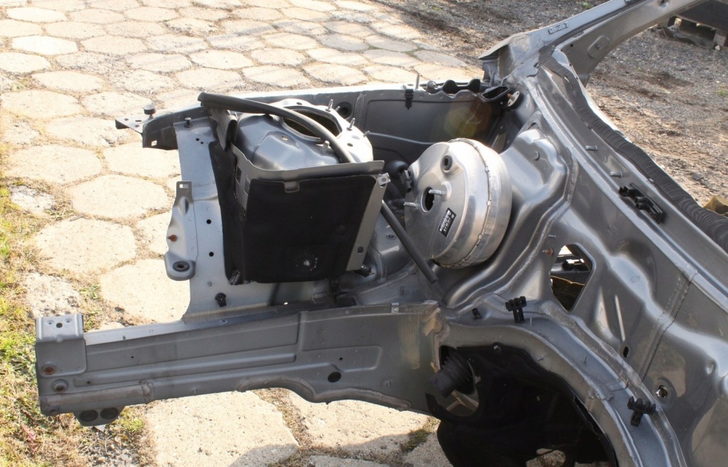 фото №2, Лонжерон четверть перед правый mercedes w212 lift
