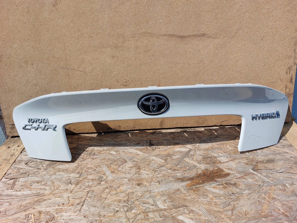 фото №1, Накладка крышки 76811-f4010 toyota chr