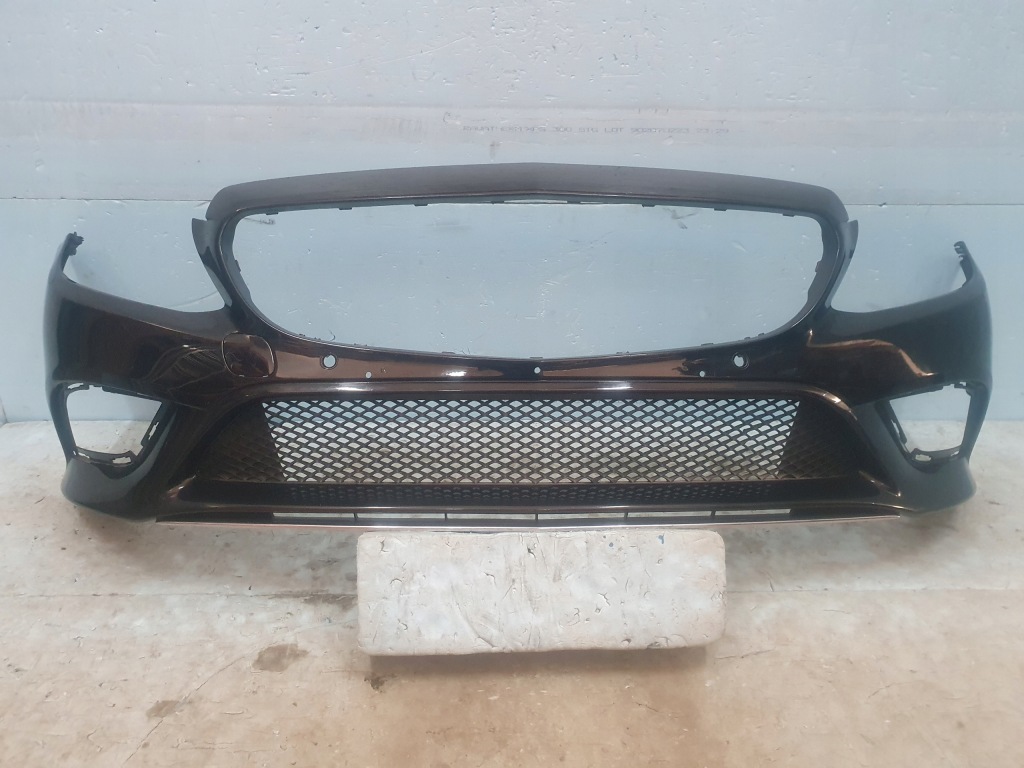 Купити Бампер mercedes c-klasa w205 рестайлінг  перед передній