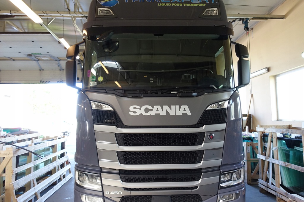 фото №1, Скло передня лобове scania r s датчик 2016-