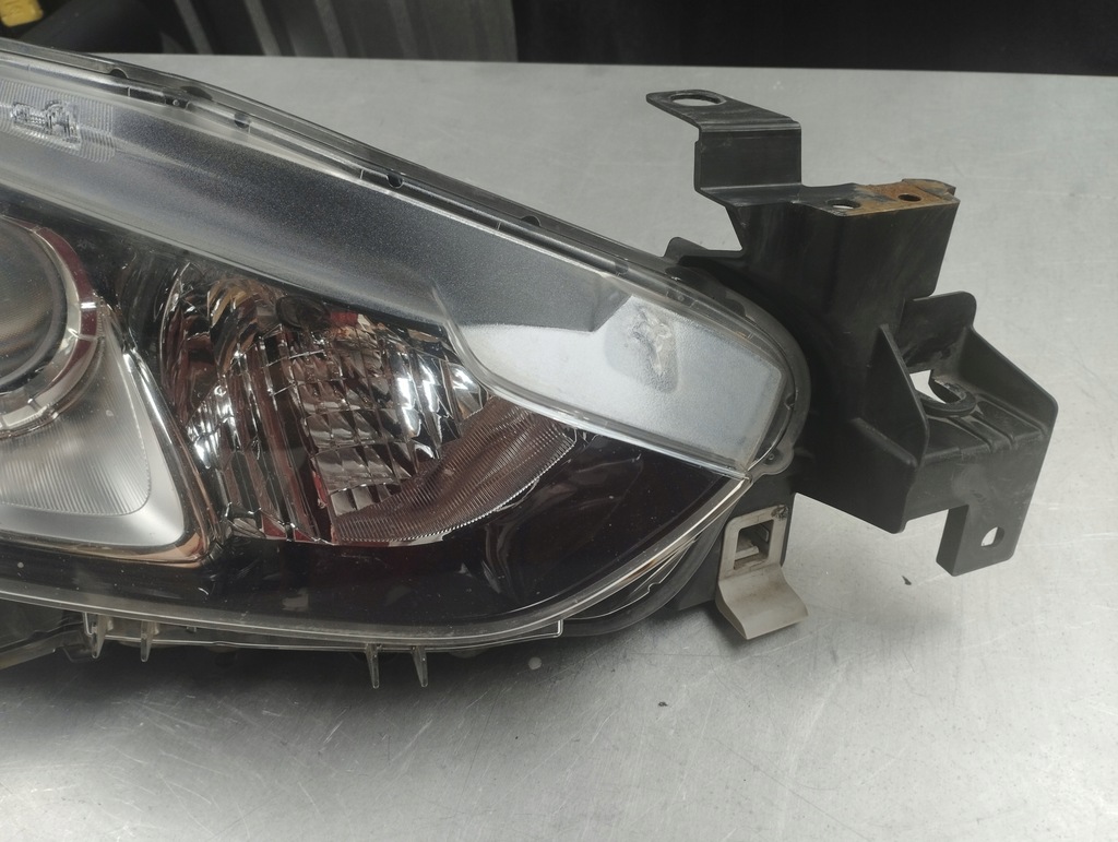 фото №8, Mazda 6 gj лампа правая передняя линза uk ghr4-51030