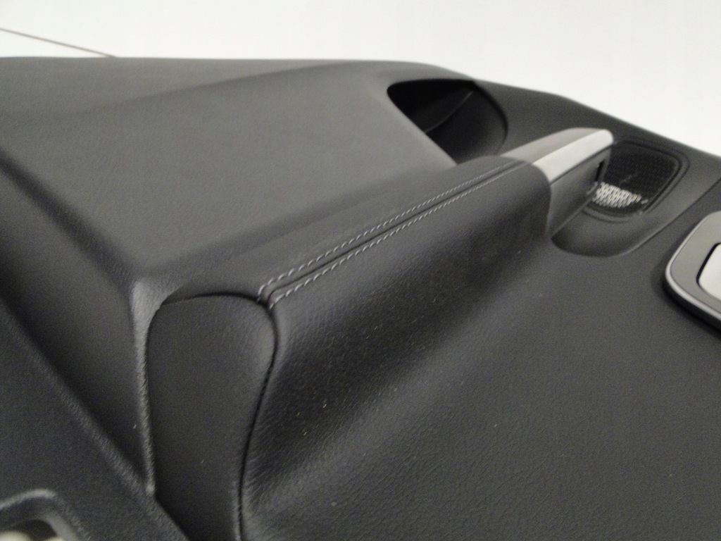 фото №9, Mercedes glc 254 x254 c254 amg обивка обшивка дверь передние правое 9h15