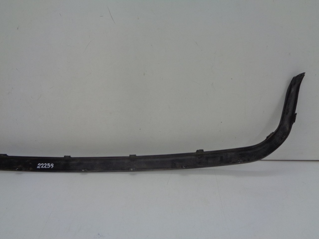 фото №10, Bmw x6 f86 молдинг спойлер бампер задня