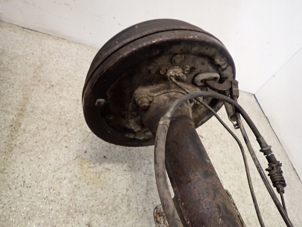 фото №11, Kia pregio 2,5 tci 2005 міст задній диференціал