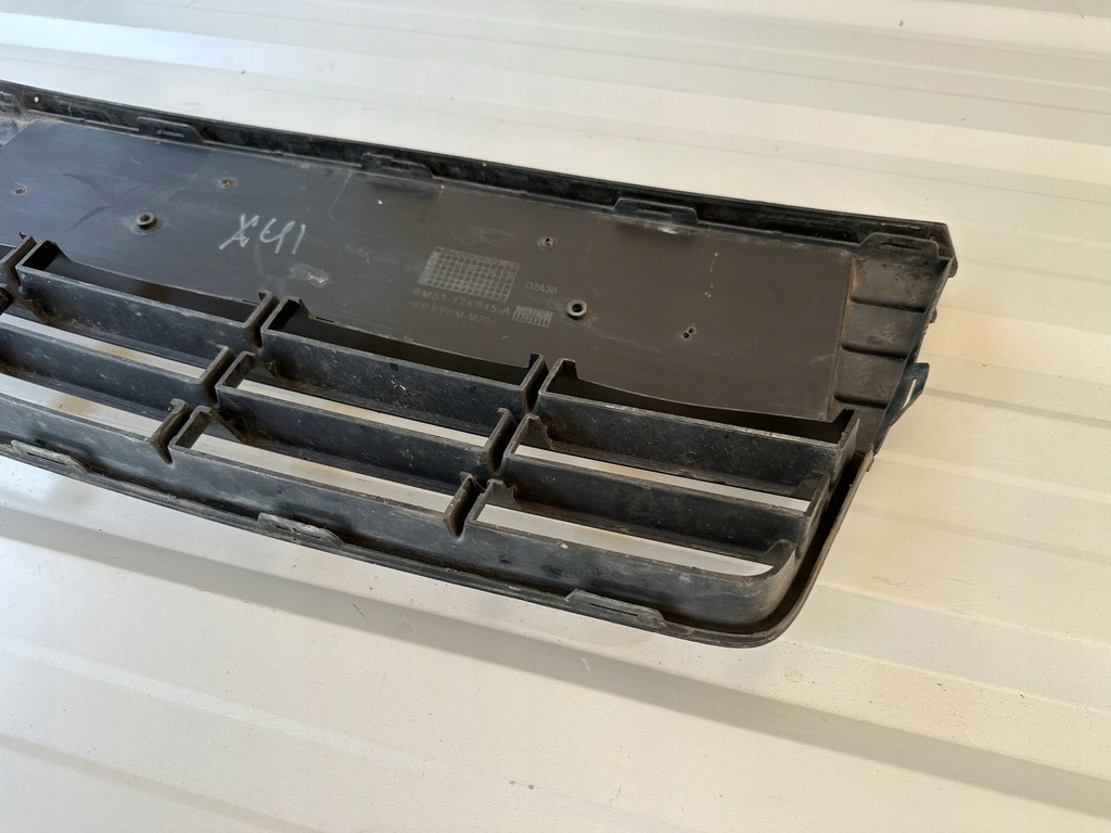 фото №10, Ford focus mk3 iii 3 10-14r решітка середня бампера перед передня