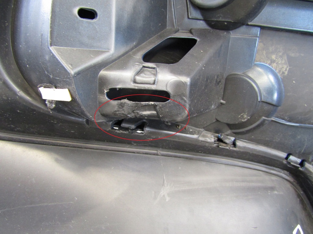 фото №8, Бампер задняя задний bmw i8