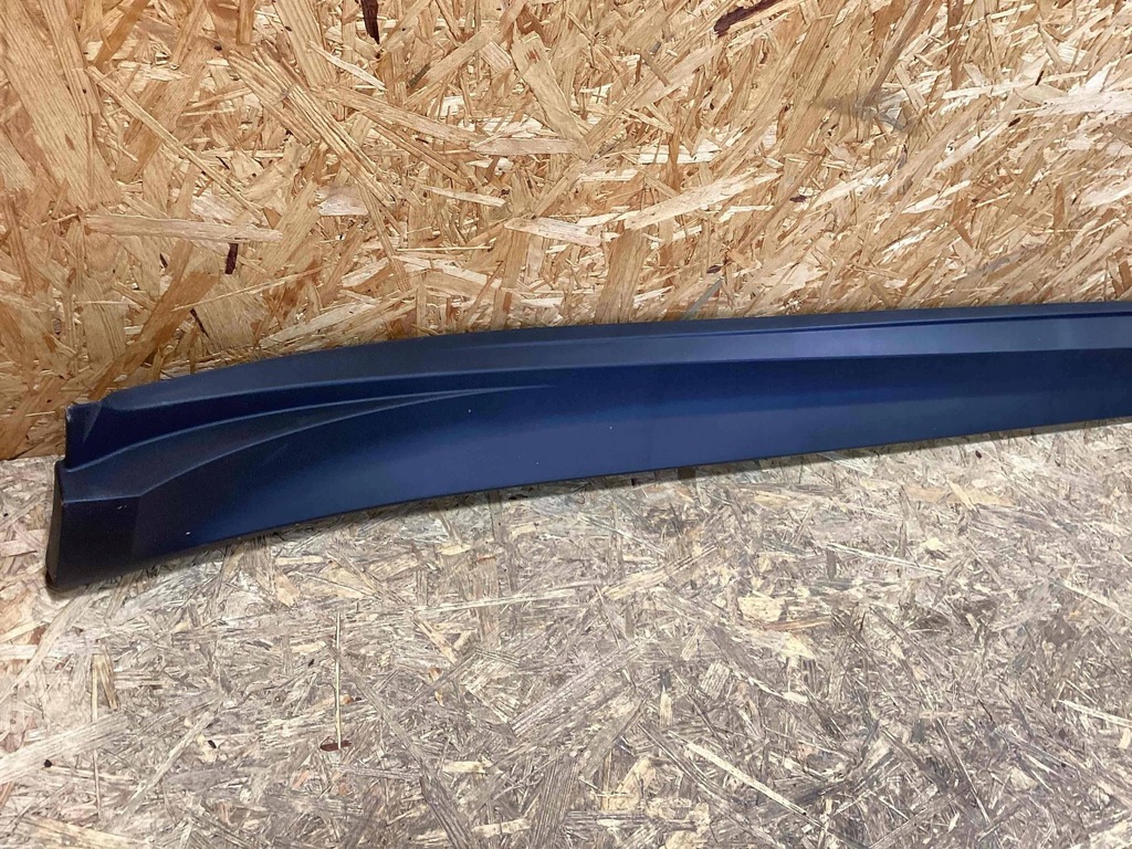 фото №8, Накладка порог правая сторона porsche taycan 9j1 9j1854886ok1