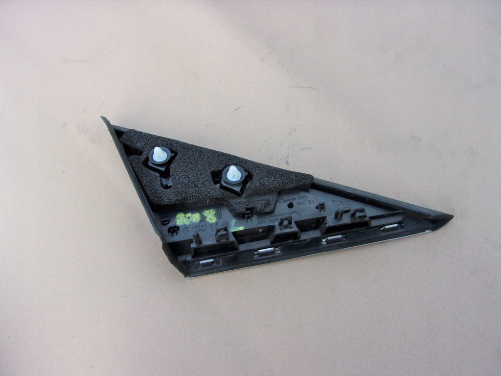 фото №5, Треугольник заглушка крыла правая левая 5008 09-13r