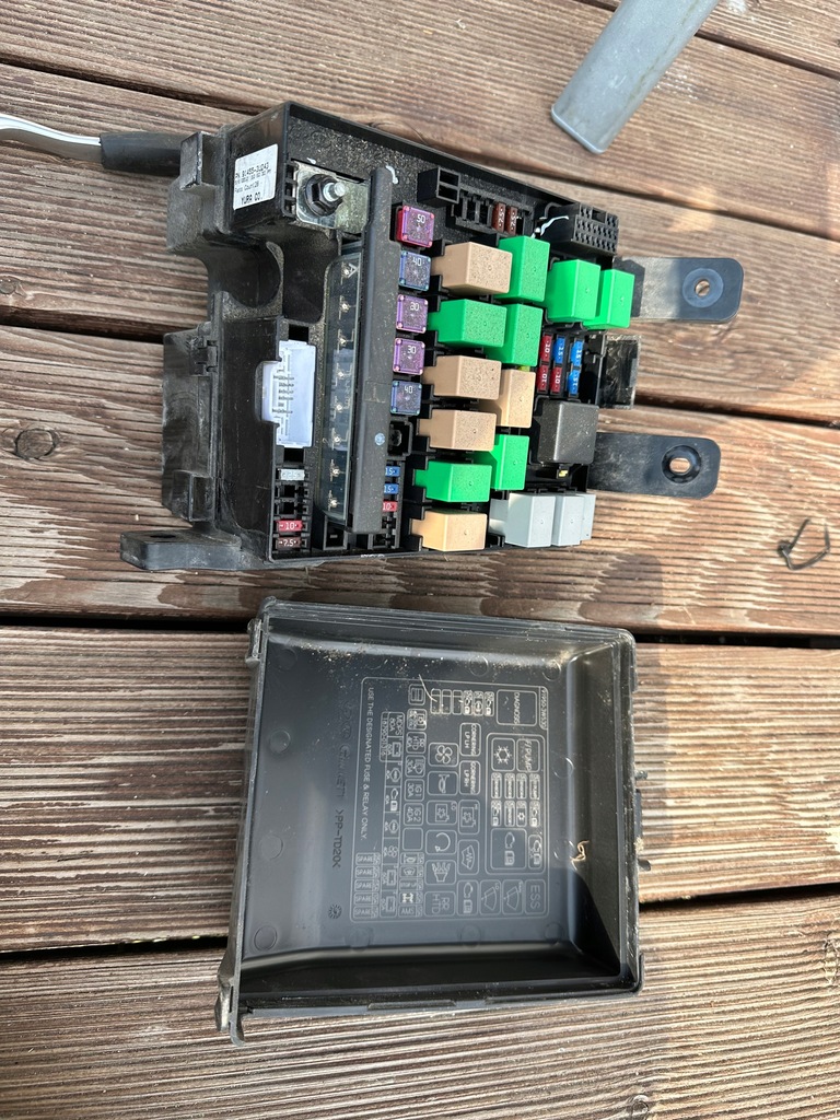 фото №5, Sportage iii ix35 коробка предохранителей 1.7crdi