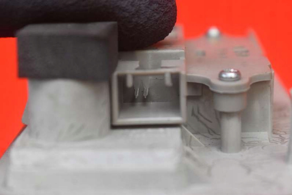 фото №7, Лампа освещение салона задняя mazda cx-7 09-12