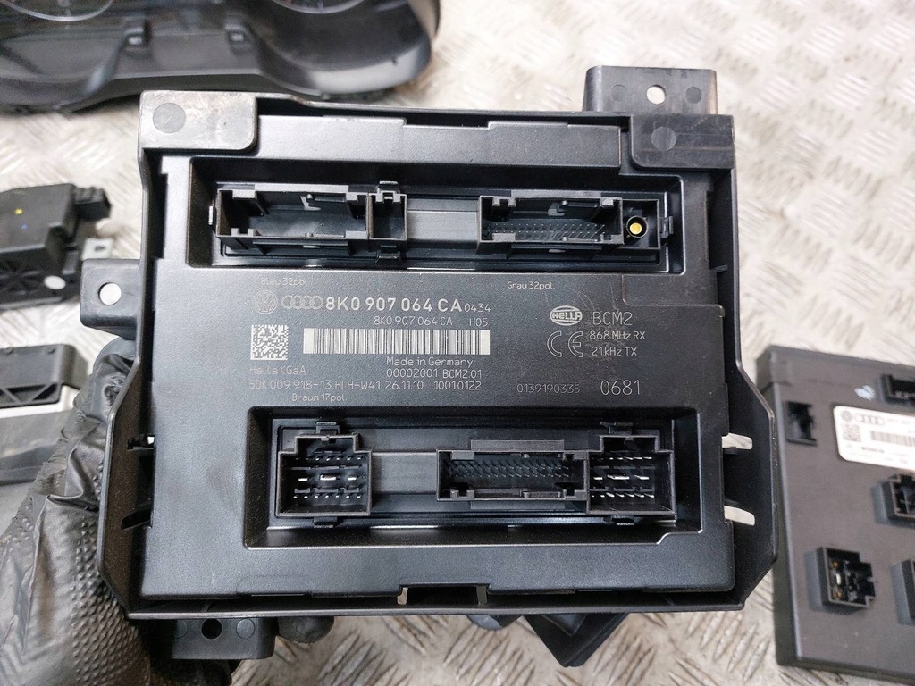 фото №9, Набір стартовий audi a4 b8 2.0 tdi 03l906022mk 8k0920930n 8k0907064ca