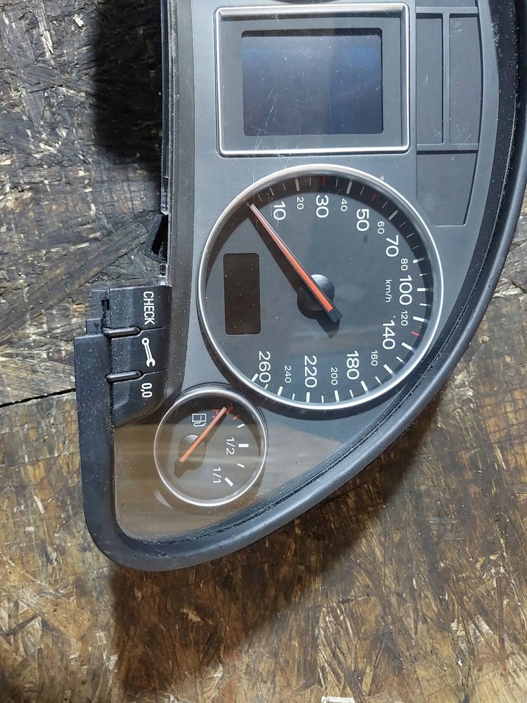 фото №13, Счетчик / спидометр audi a4 b6 2.0 8e0920900f