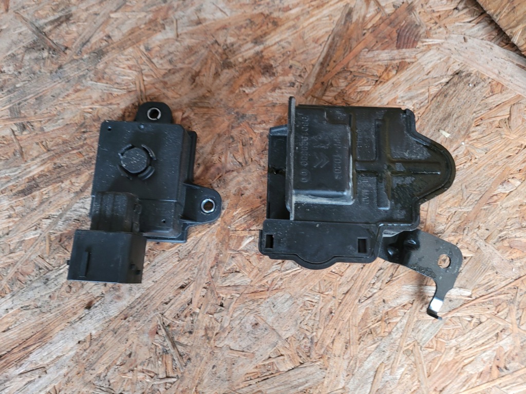 фото №1, Модуль запуск стоп psa 9807709080