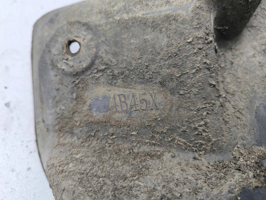 фото №7, Mitsubishi outlander 2015 правая сторона подкрылок задние