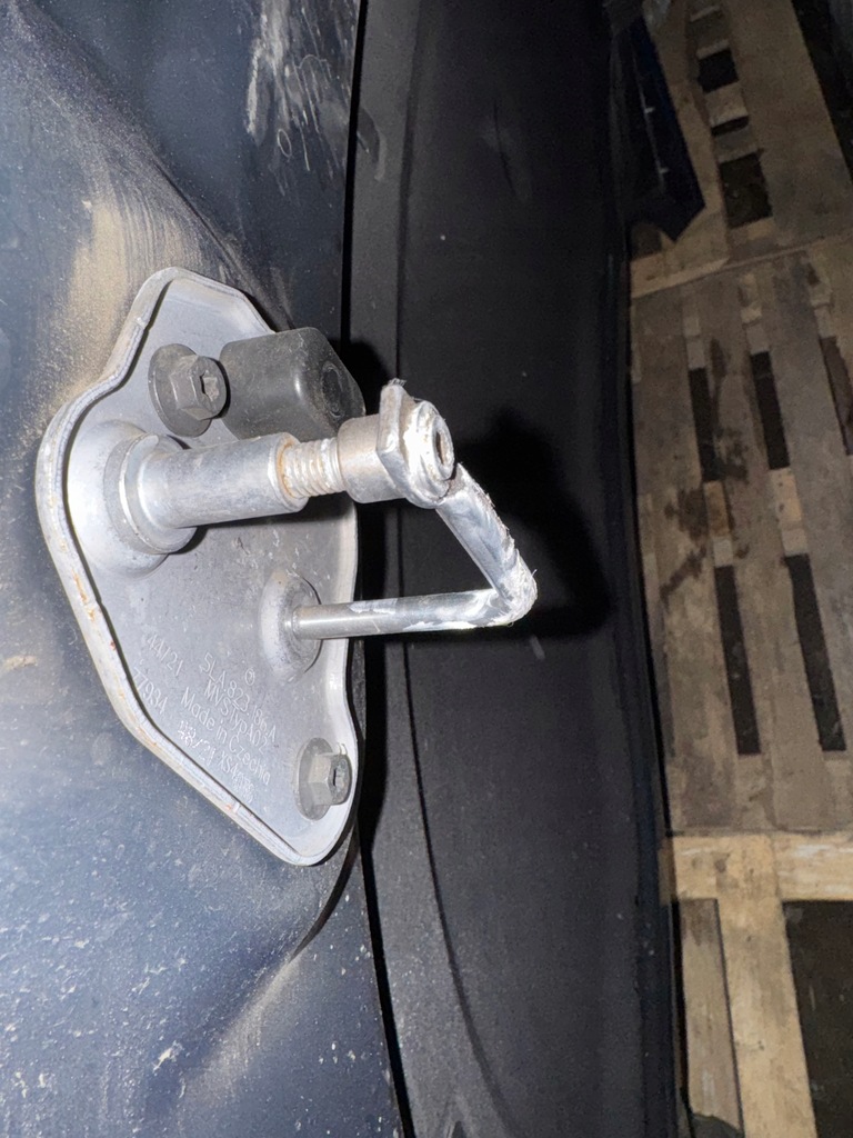 фото №8, Skoda kodiaq lift капот