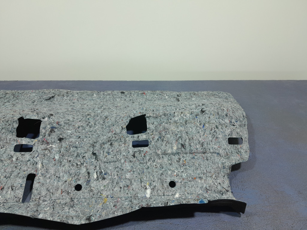 Bmw 2 f22 f23 шумоизоляция изоляция пол задний  7334355 в Украине