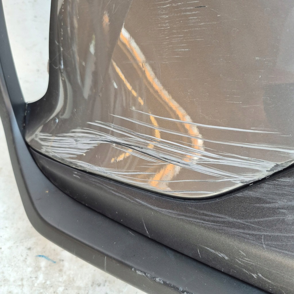 фото №11, Toyota bz4x 22- бампер перед передний pdc spr 52119-42a80