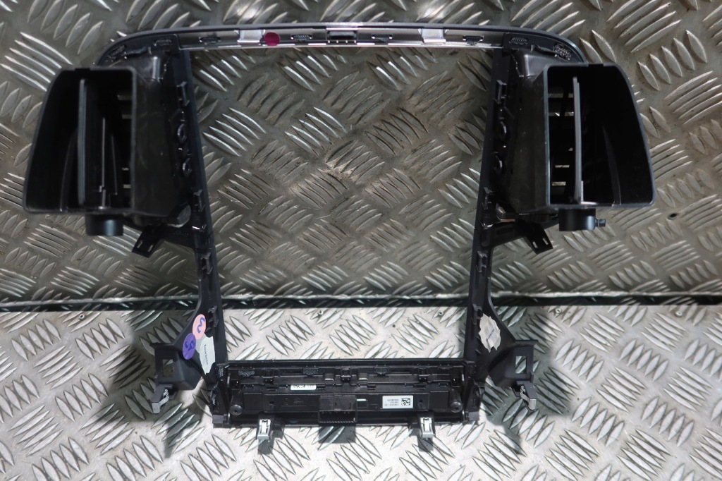 фото №5, Рамка дисплея dekor корпус пластик решётки renault megane 4 687501810r