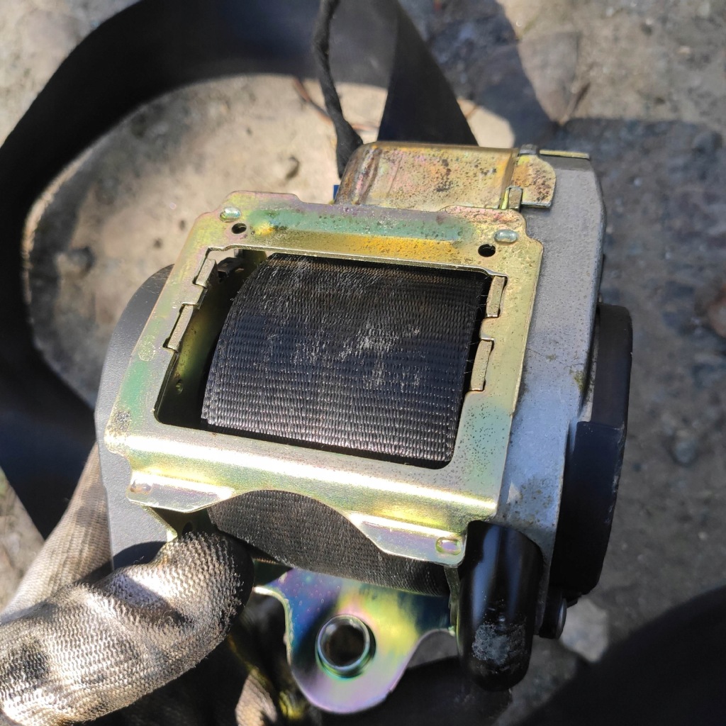 фото №4, Pas безпеки правий перед audi a4 b6