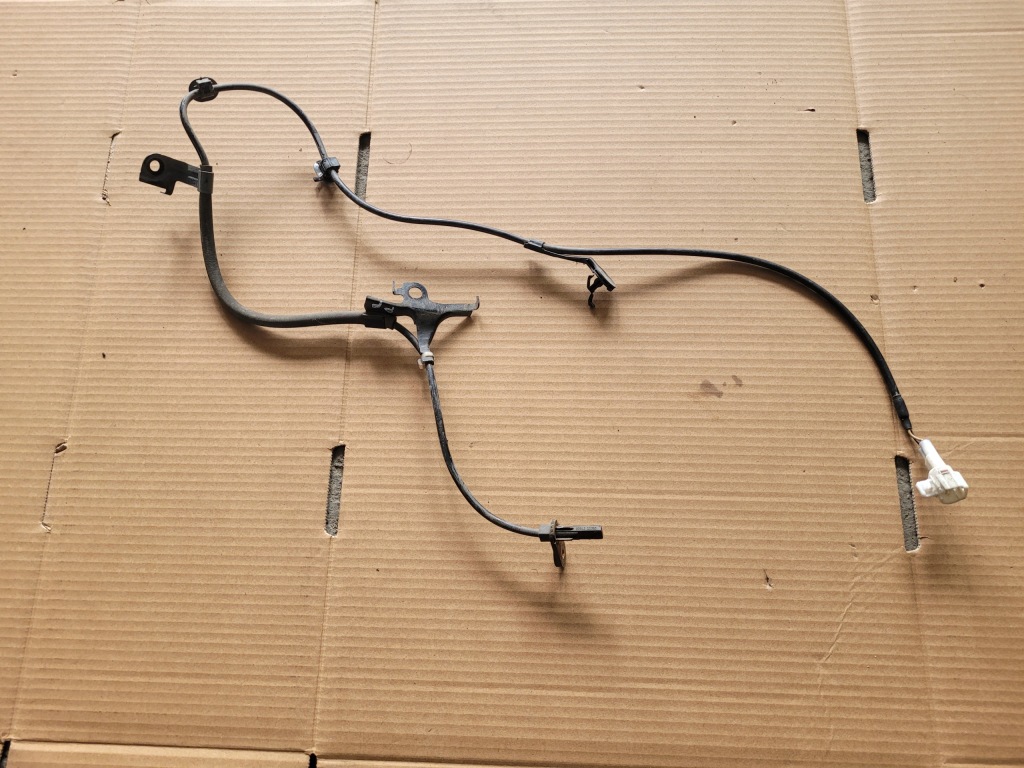 Купити Toyota yaris iii 11- 14- lift датчик abs правий перед 89542-0d050